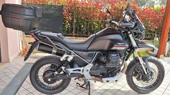 Moto Guzzi V85 TT (2021 - 23) usata