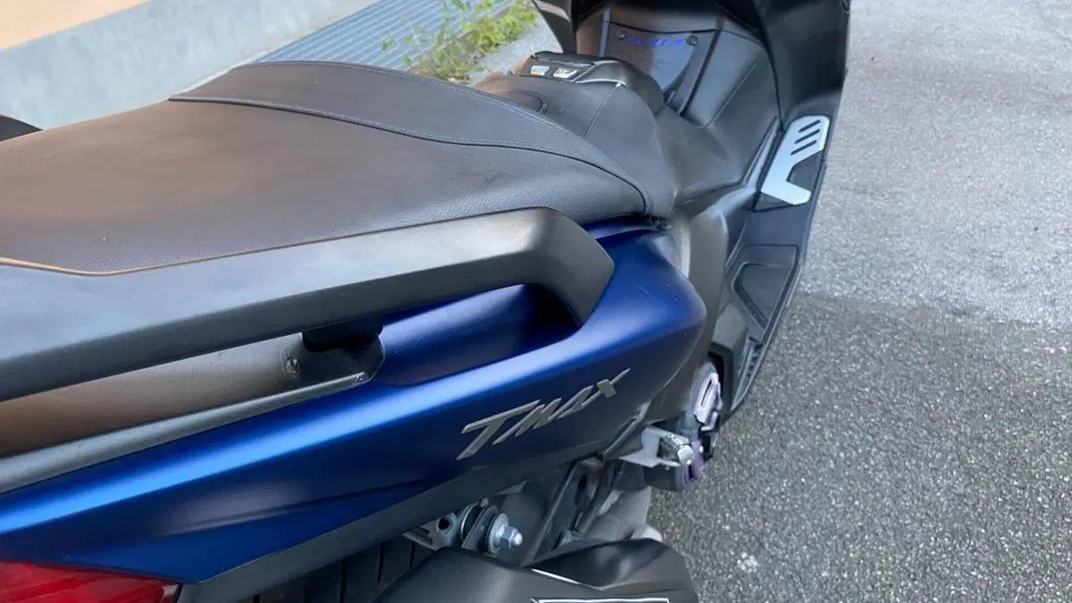 Yamaha T-Max 530 SX (2017 - 19)  (3)