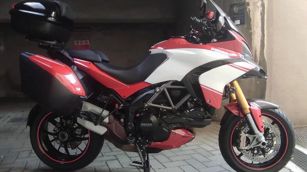 Ducati Multistrada 1200 S Sport (2010 - 12)  (3)