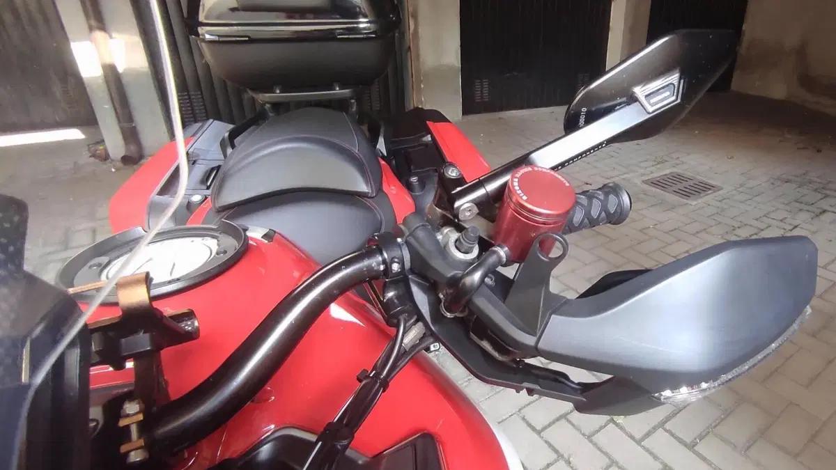 Ducati Multistrada 1200 S Sport (2010 - 12)  (7)
