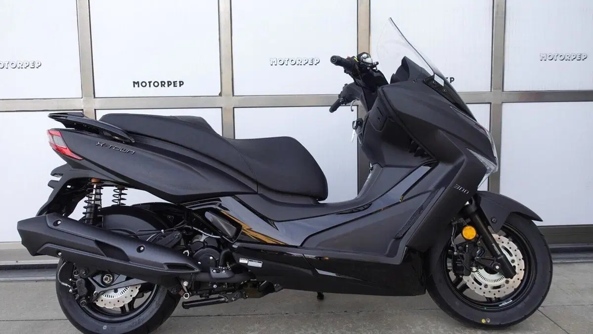 Kymco X-Town 300i (2025 - 26)  (2)