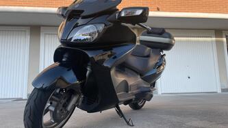 Suzuki Burgman AN 650 Executive (2004 - 06)