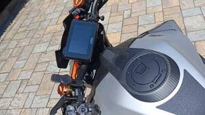 KTM 1290 Super Duke R (2022 - 23) 
