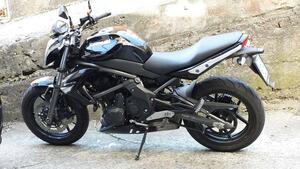 Kawasaki ER-6N (2009 - 11) 