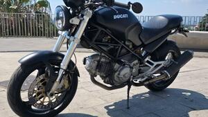 Ducati Monster 600 Dark (1998 - 01) 