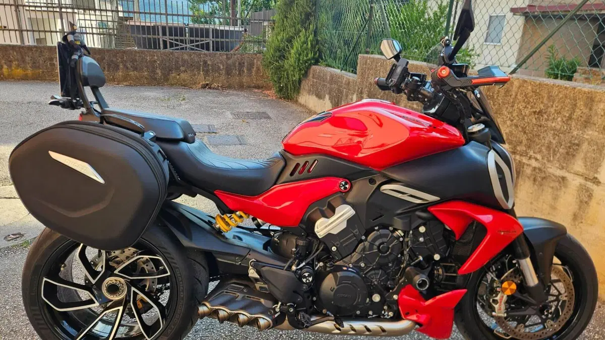 Ducati Diavel V4 (2023 - 26) 