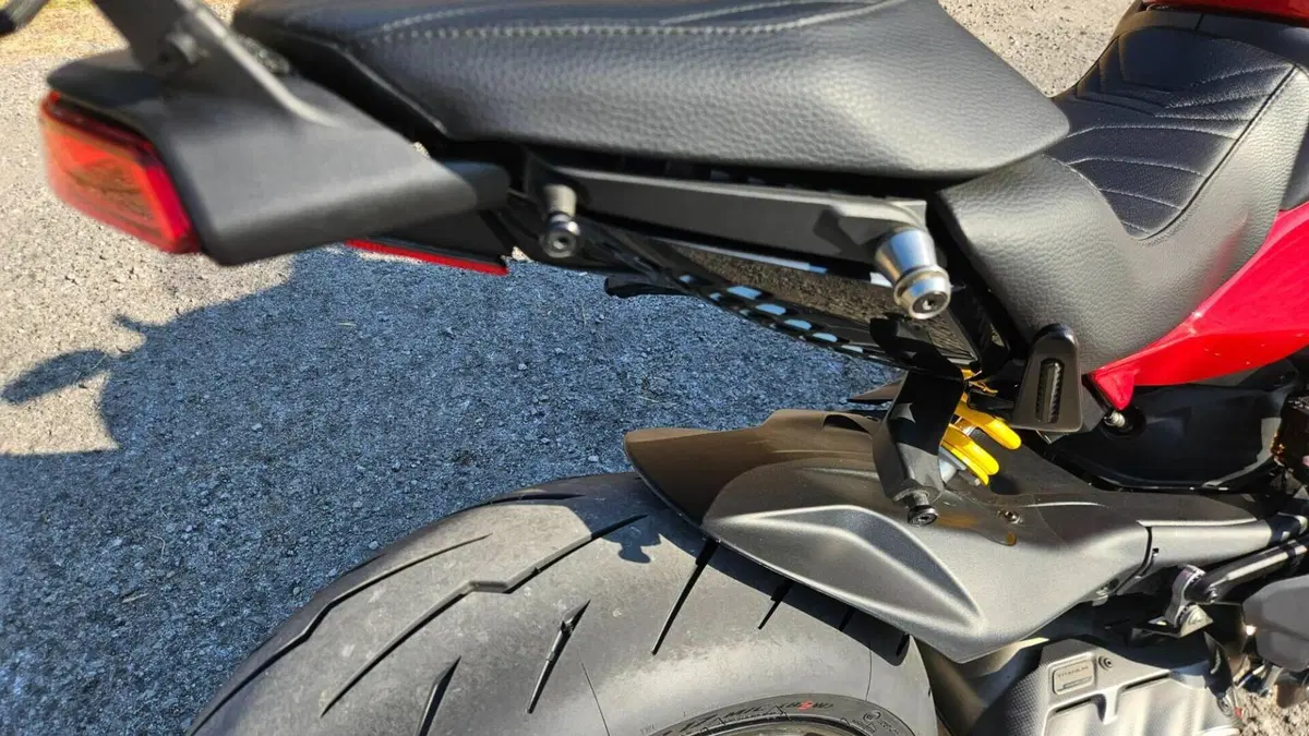 Ducati Diavel V4 (2023 - 26)  (7)