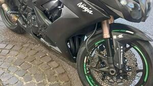 Kawasaki Ninja 1000 ZX-10R (2008 - 09) 