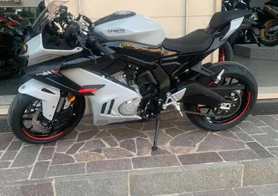 CFMOTO 675SR-R (2025 - 26) - Annuncio 9769399