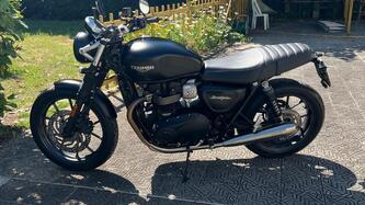 Triumph Street Twin 900 (2017 - 18) usata