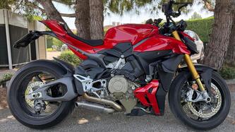 Ducati Streetfighter V4 S (2025) usata