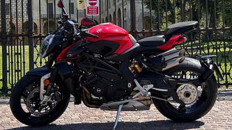 MV Agusta Brutale 1000 RR (2021 - 25) usata