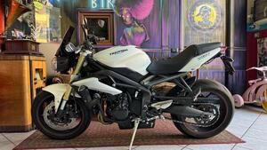Triumph Street Triple ABS (2013 - 17) 
