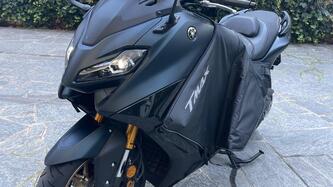 Yamaha T-Max 560 Tech Max (2022 - 24) usata