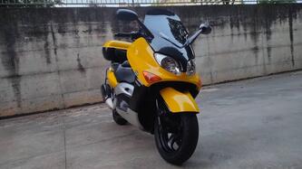 Yamaha T-Max 500 (2001 - 03) usata