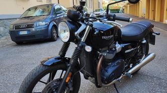 Triumph Street Twin 900 (2019 - 20) usata