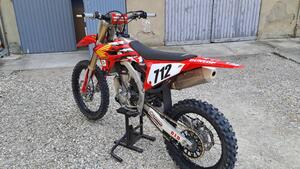 Honda CRF 450 R (2021) 