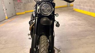 Triumph Scrambler 1200 XE Bond Edition (2020) usata