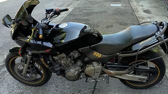 Honda Hornet 600 S (1999 - 01) usata