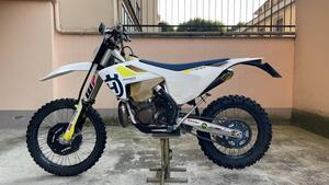 Husqvarna TE 300i (2019) 