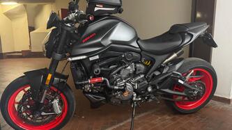 Ducati Monster 937 + (2021 - 25) usata