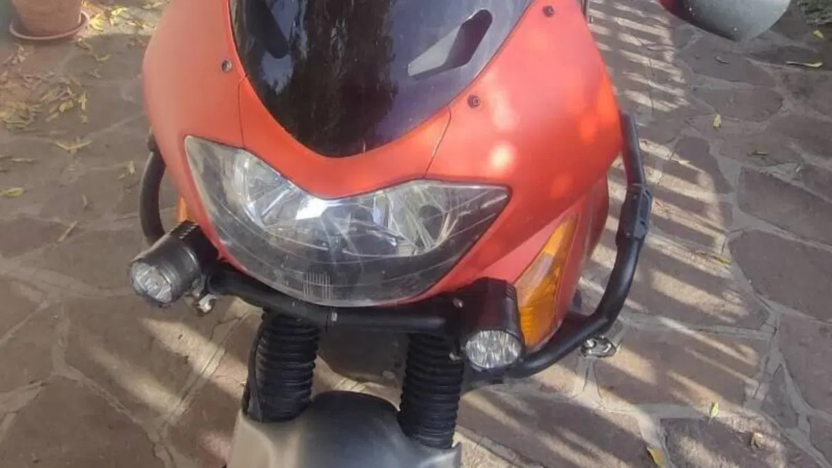 Honda Transalp XL 650V (2000 - 04)  (4)