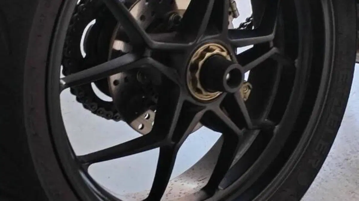 MV Agusta F3 800 EAS ABS (2013 - 17)  (9)