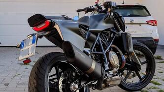 Husqvarna Svartpilen 701 (2020) usata