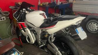 Yamaha YZF R6 (2001 - 02) usata