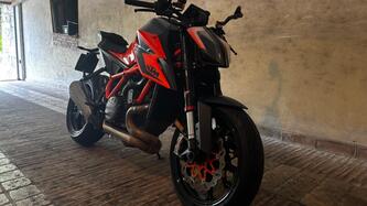 KTM 1290 Super Duke R (2020) usata