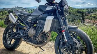 Husqvarna Svartpilen 801 (2024 - 25) usata