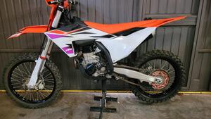 KTM 450 SX-F (2024) 