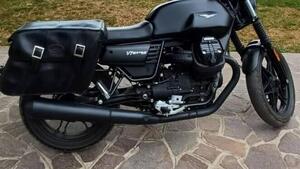Moto Guzzi V7 III Stone (2017 - 20) 