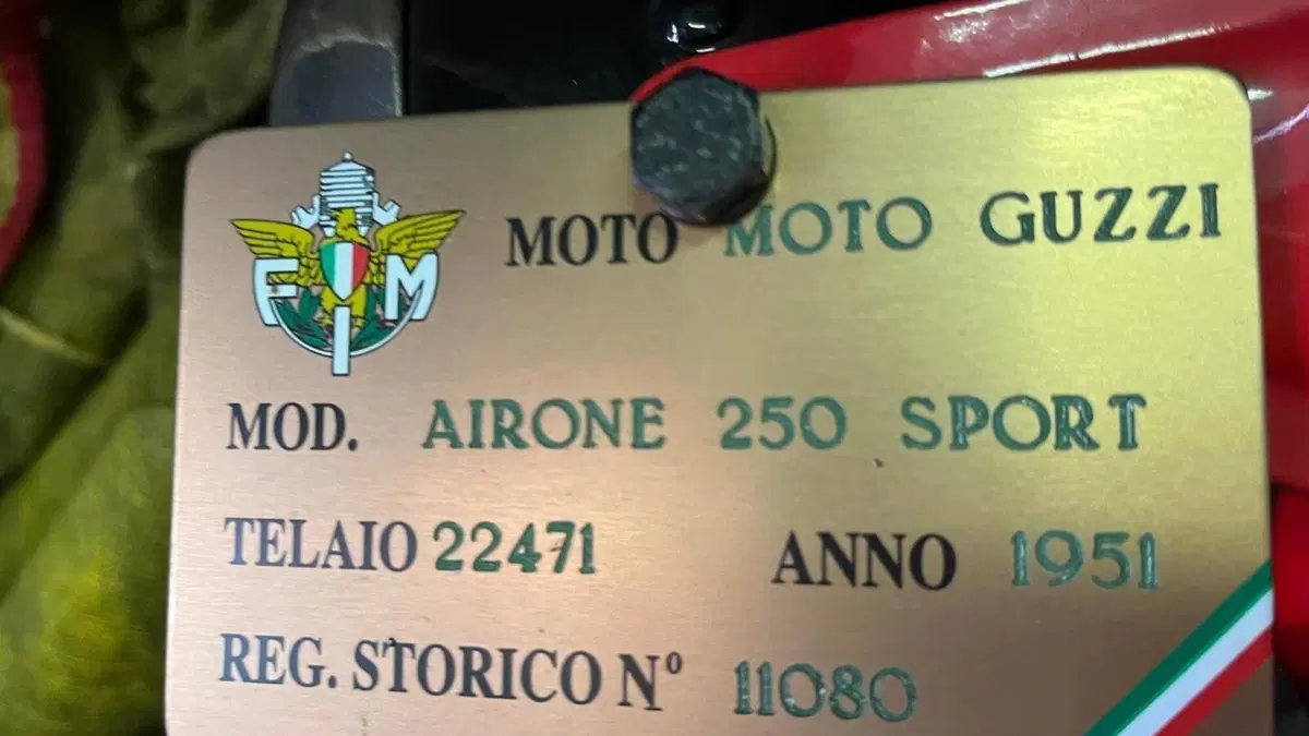 Moto Guzzi   (4)