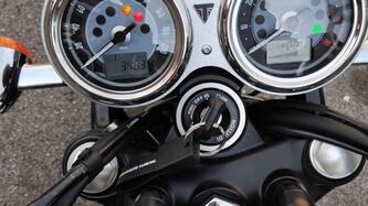 Triumph Bonneville T120 (2021 - 25) usata