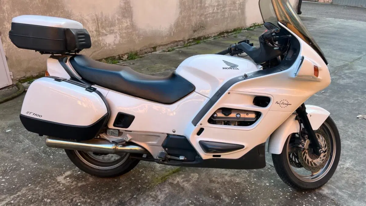 Honda ST 1100 (1990 - 97)  (5)