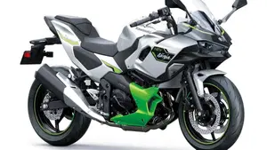 Kawasaki Ninja 7 Hybrid (2024 - 26) 