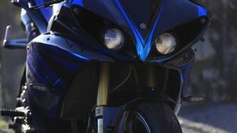 Yamaha YZF R1 (2009 - 11) usata
