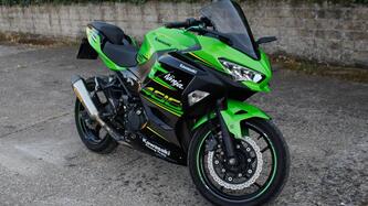 Kawasaki Ninja 400 KRT (2018) usata