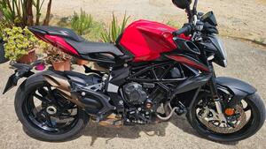 MV Agusta Brutale 800 Rosso (2021 - 23) 