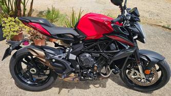 MV Agusta Brutale 800 Rosso (2021 - 23) usata