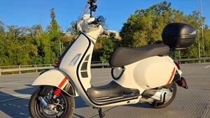 Vespa GTS 300 Super Sport (2023 - 24) 