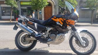 Honda Africa Twin RD07 epoca