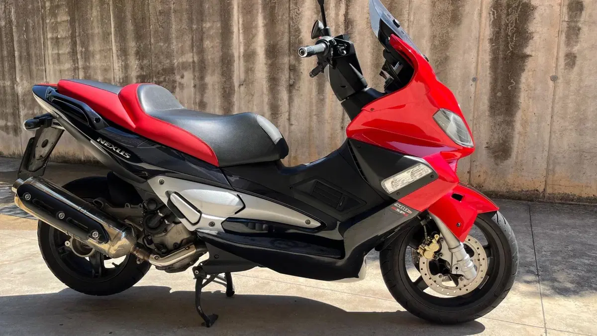 Gilera Nexus 500 