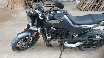 Husqvarna Svartpilen 125 (2021 - 23) usata