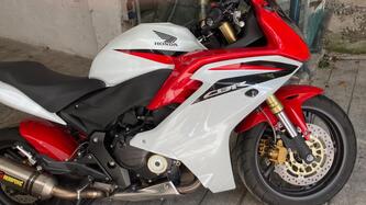 Honda CBR 600 F (2011 - 13) usata