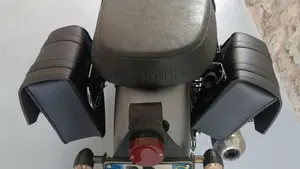 Triumph Scrambler (2006 - 17)  (5)