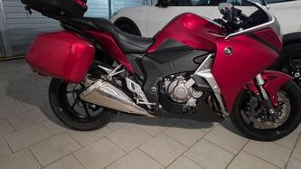 Honda VFR 1200 F DCT ABS (2010 - 16)