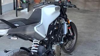 Husqvarna Vitpilen 401 (2021 - 23) usata