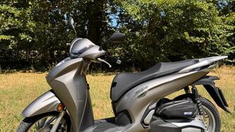 Honda SH 350 (2021 - 24) usata